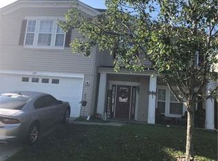 1439 Waterlily Ln, Charlotte, NC 28262