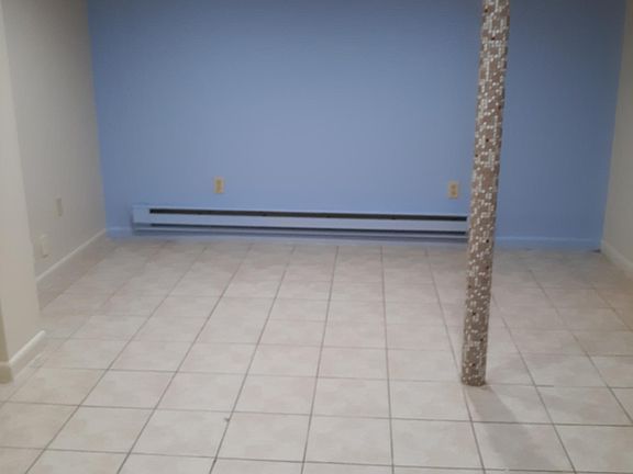 5th image of 15 Thomas St Unit D