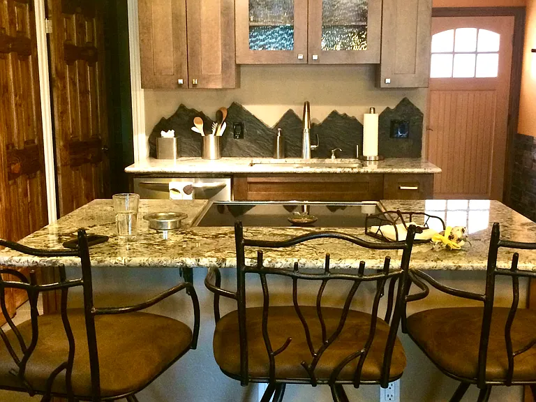 4192 Spruce Way #207 — Photo 3