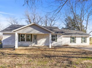1915 N Monitor Rd, Springdale, AR 72764