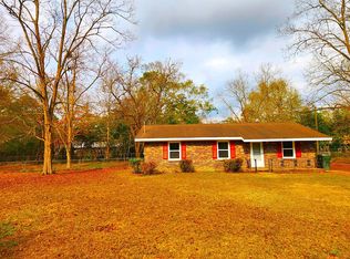 1114 Agutha Dr, Dothan, AL 36301