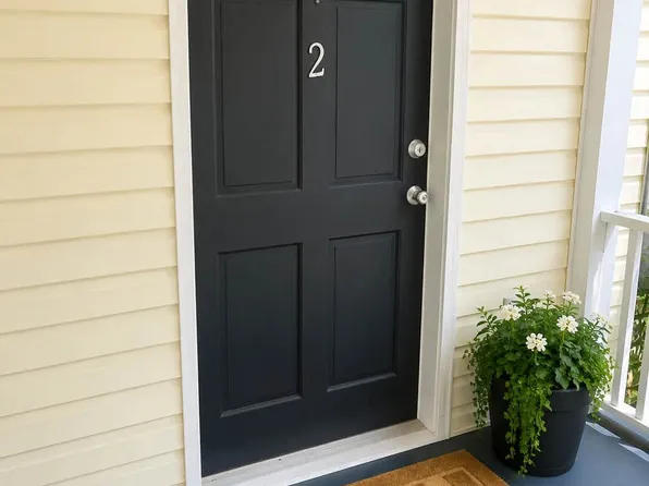 546 Augusta St APT 2, West Columbia, SC 29169