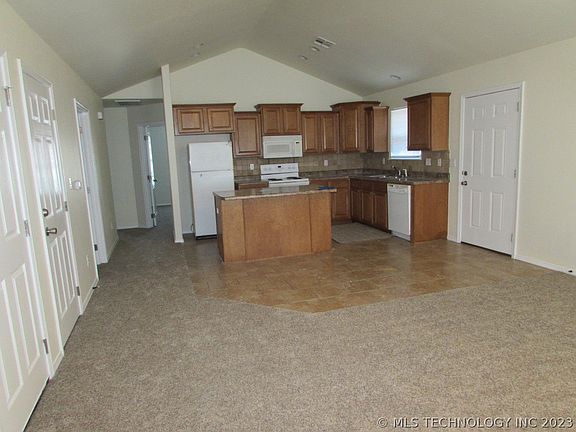 2nd image of 2104 Cornerstone Ave Unit A