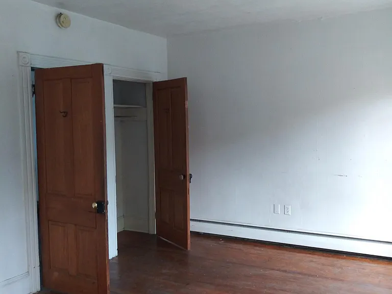 849 E Orange St #2 — Photo 2