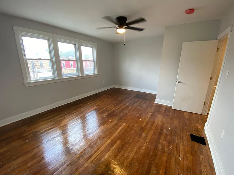 7008 Lemington Ave — Photo 9