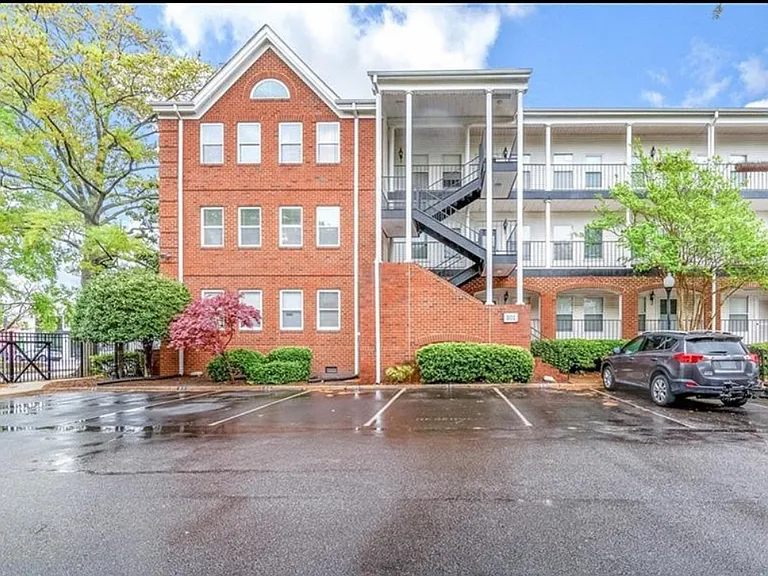 103 Westover Ave