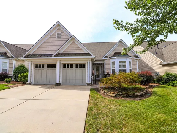 532 Wellbourne Ct NW, Concord, NC 28027