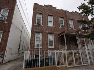 10846 38th Ave, Corona, NY 11368