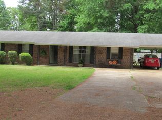 218 Gordon Dr, Batesville, MS 38606