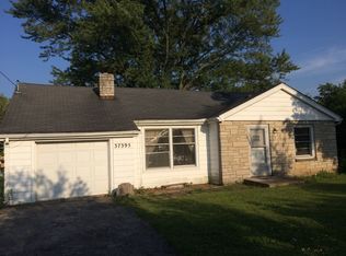 37395 N Green Bay Rd, Beach Park, IL 60087