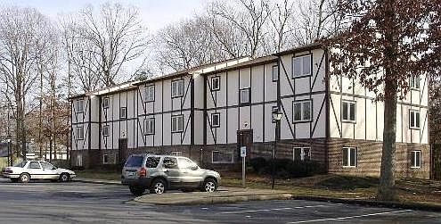 1st image of 22028 Oxford Ct #B3