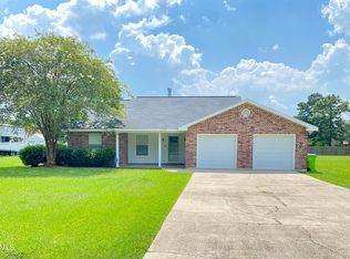 1028 Kimble Dr, Breaux Bridge, LA 70517
