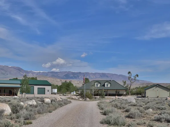 27 Teepee Ring Rd, Clark, WY 82435