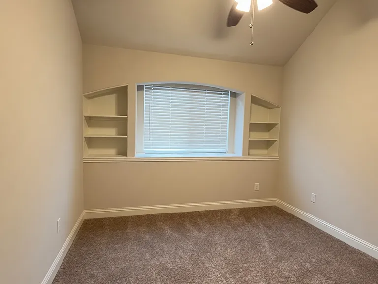 1212 Brentfield Dr — Photo 6