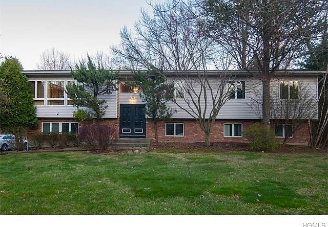 1st image of 6 Valencia Dr