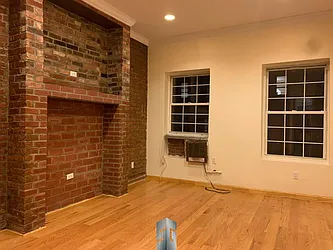 Rented by Skyline Group Real Estate