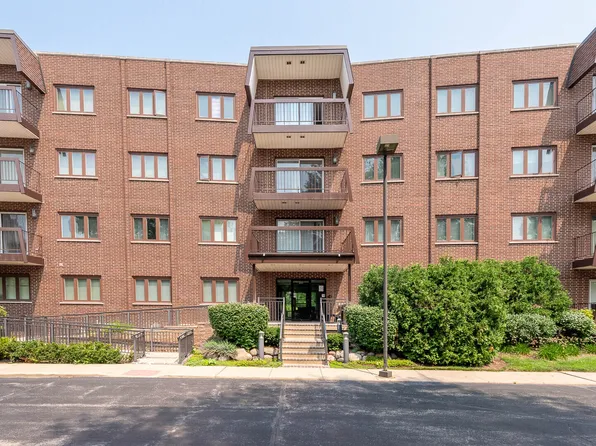 400 E Dundee Rd APT 405C, Buffalo Grove, IL 60089