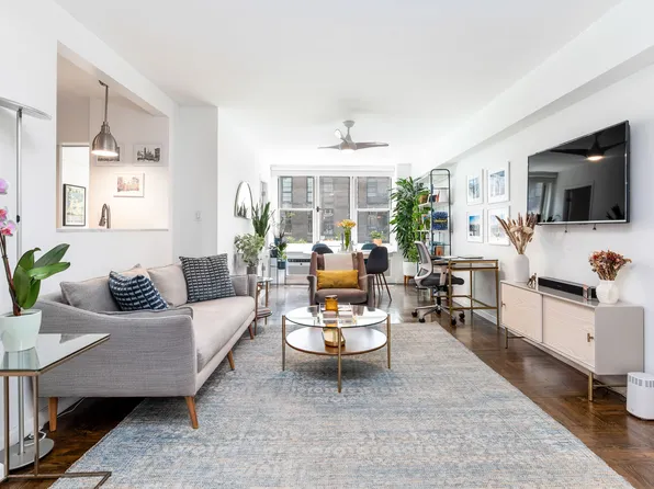 13 West 13th Street image 1 of 9