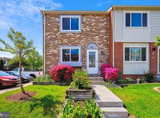 302 Argus Pl, Sterling, VA 20164