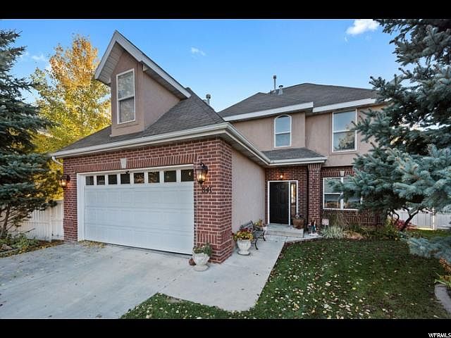 1st image of 841 E Forest Farm Cir