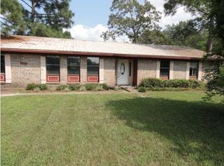 5359 Hillcrest Rd, Crestview, FL 32539