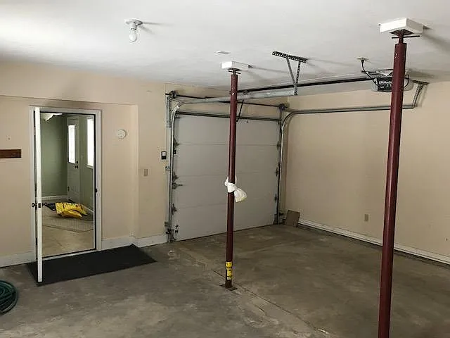 Attached One-car Garage