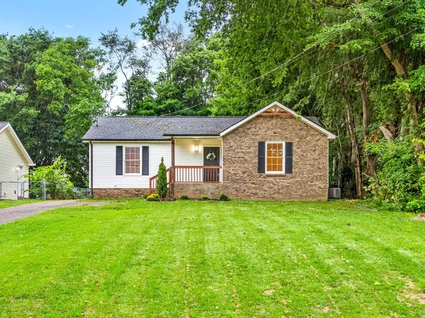 115 E St, Clarksville, TN 37042