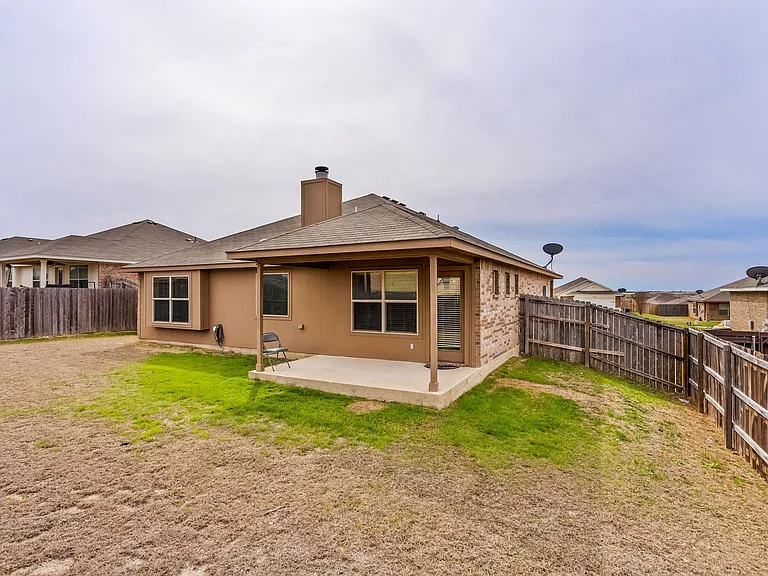 2707 Camp Cooper Dr — Photo 17
