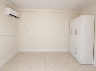35XX SW 2x R R, Miami, FL 33133