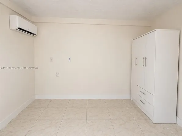 35XX SW 2x R R, Miami, FL 33133