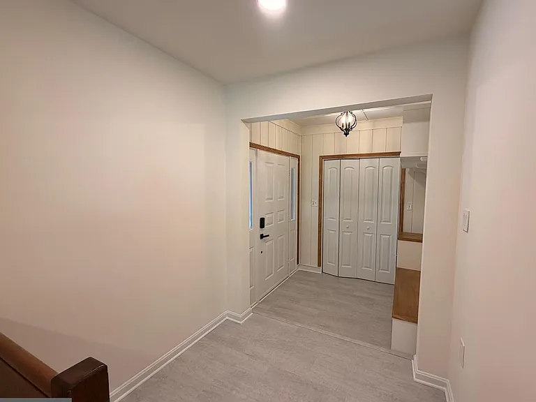 1214 Eastover Pkwy — Photo 4