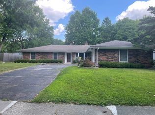 8029 Vineyard Dr, Indianapolis, IN 46260