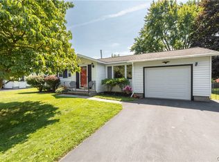 4256 Vega Crse, Liverpool, NY 13090