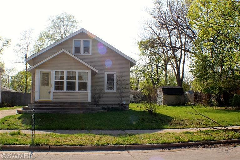1st image of 2215 Camden Ave SW