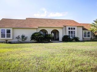 154 Three Oaks Ln, Bastrop, TX 78602