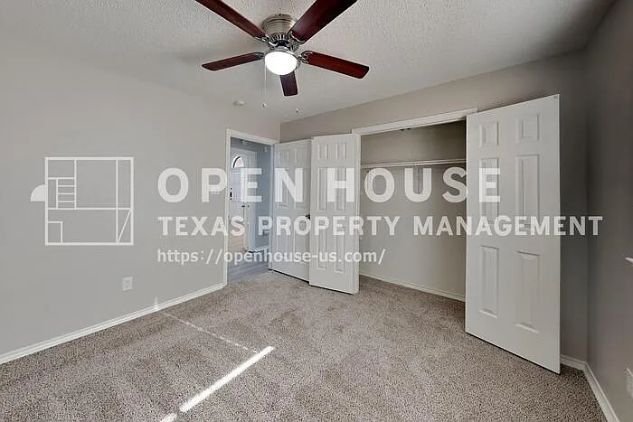 1520 Barclay Dr — Photo 13