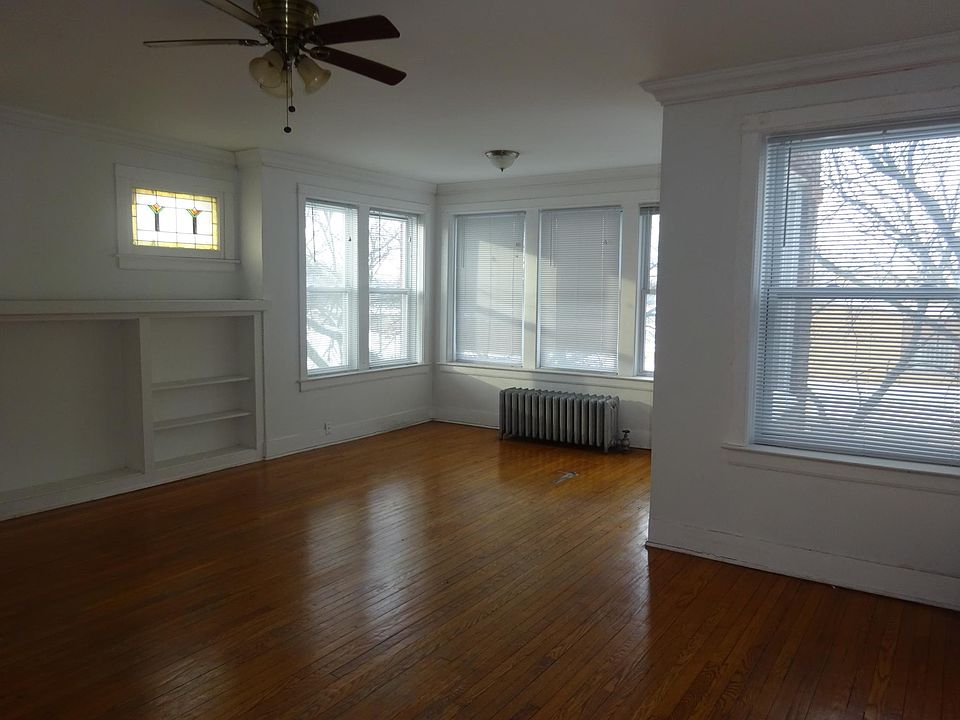 Large Separate Living Room