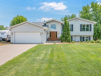 812 Larkspur Ct, Shakopee, MN, 55379