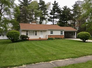 307 W Diller St, Broadlands, IL 61816