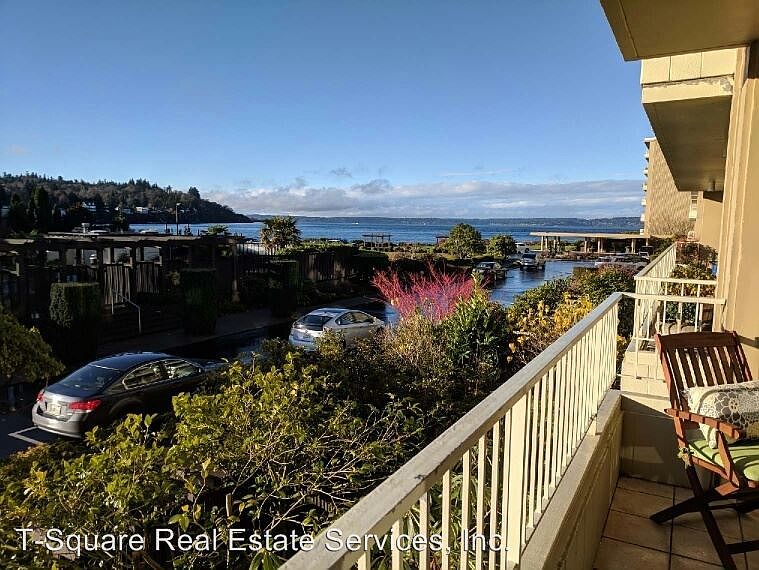 1st image of 6535 Seaview Ave NW APT 204B