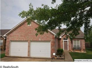 100 Gardenside Dr, Alabaster, AL 35007