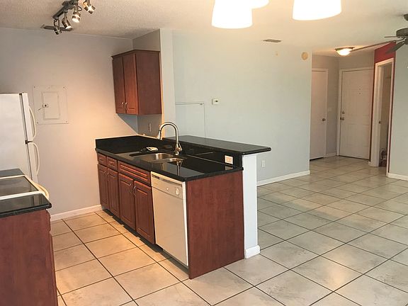 5th image of 2612 Grassy Point Dr Unit 210