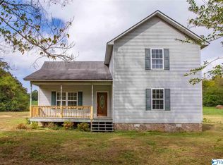 585 Cha La Kee Rd, Guntersville, AL 35976