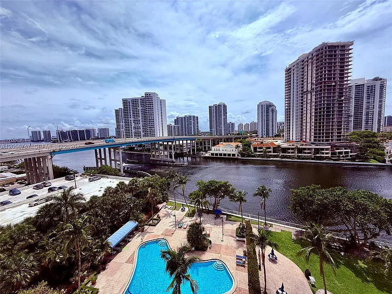 19390 Collins Ave #907 — Photo 1