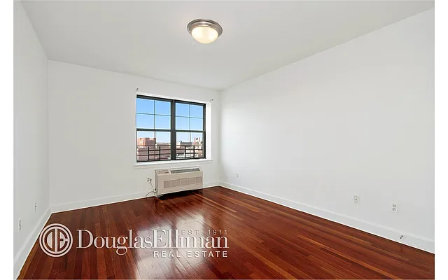 Rented by Douglas Elliman | media 16