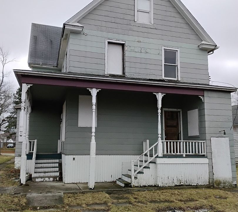 1st image of 3704 214th Pl