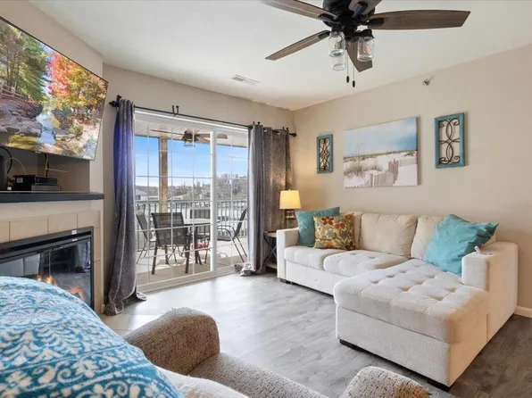 315 Highland Shores Dr Unit 2C, Lake Ozark, MO 65049