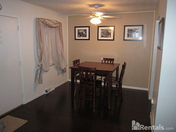4th image of 410 E Beechwold Blvd