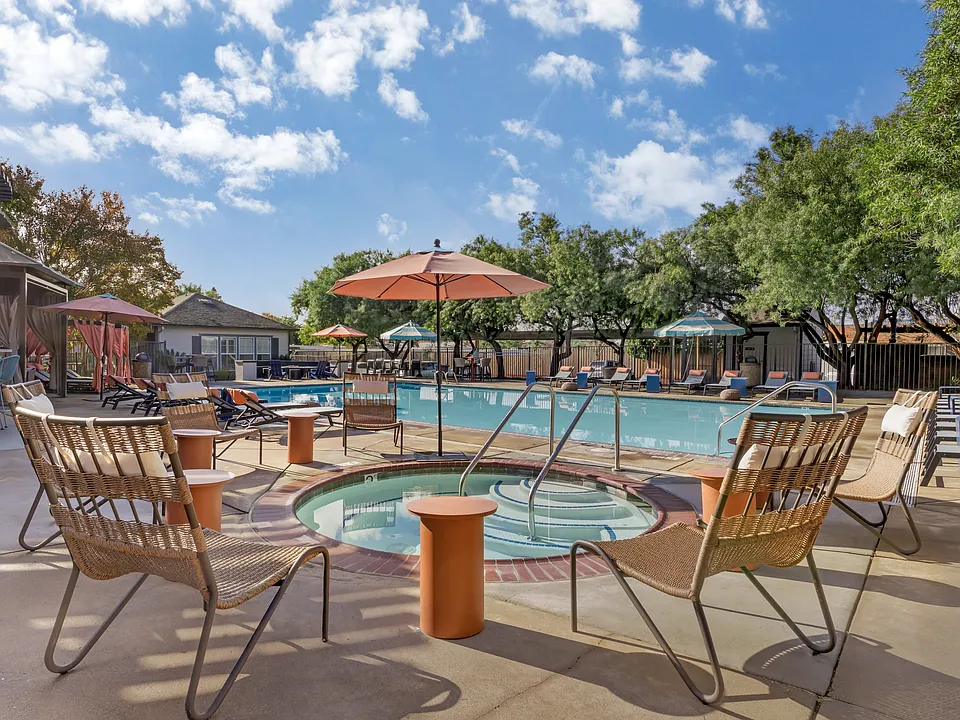 Harvest Park Apartment Homes