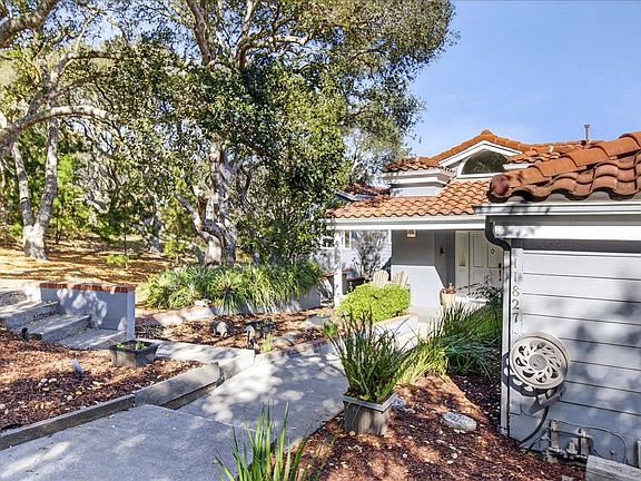 2nd image of 11827 Saddle Rd